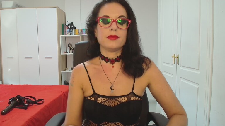 MistressBlackMoonLilith's Streamate show and profile