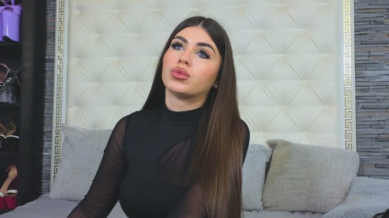 RoseVanessa's Streamate show and profile