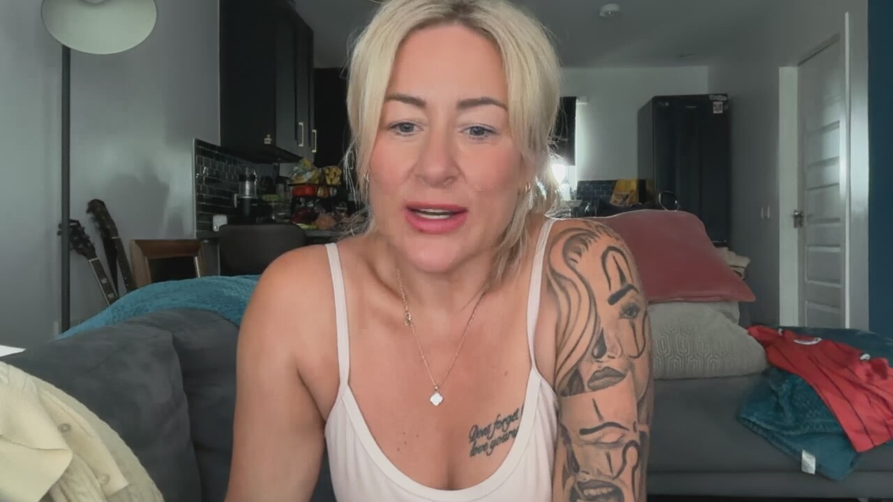 LittleMissSweetLips