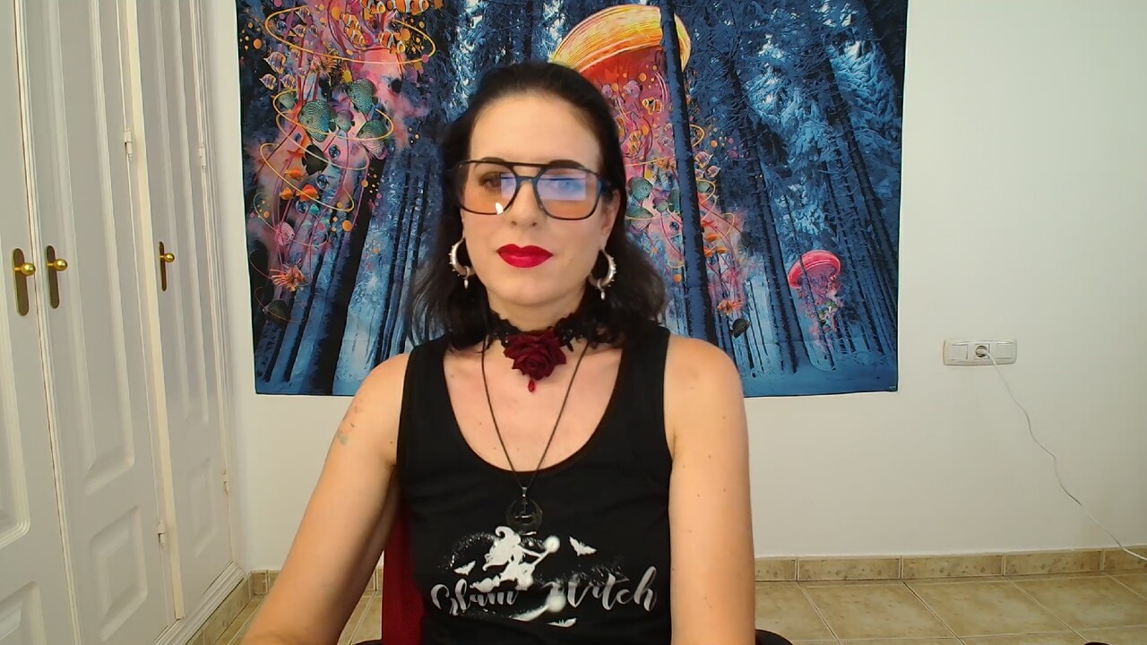 MistressBlackMoonLilith