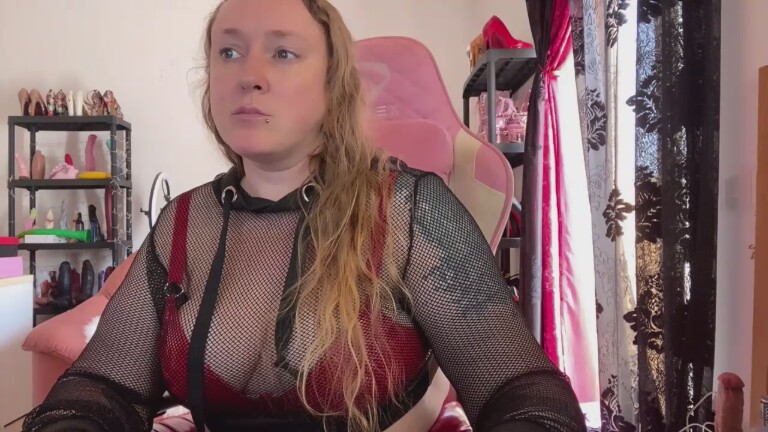 GoddessKisica's Streamate show and profile